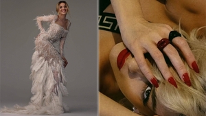 Lidia Buble, fotografiată într-o ipostază rară. Imaginile noi cu artista în lenjerie intimă sexy i-au înnebunit pe bărbați