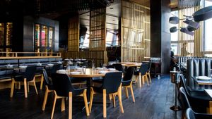 Guvernul vrea să închidă cluburile și restaurantele care nu respectă regulile impuse în pandemie