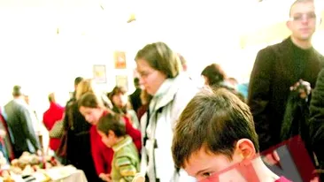 Mos Nicolae a rupt buzunarele targului