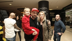 CRBL s-a mutat cu familia din România. Ce țară a ales câștigătorul Asia Express