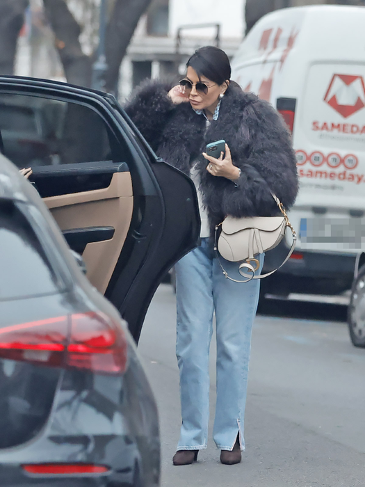 Simona Pătruleasa, lecție de stil în miezul zilei