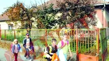 Trec granita ca sa vina la scoala