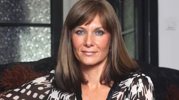 Anii incep sa isi arate semnele! Nici Romanita Iovan n-a mai scapat, la aproape 50 de ani. Vezi ce parti ale trupului o tradeaza