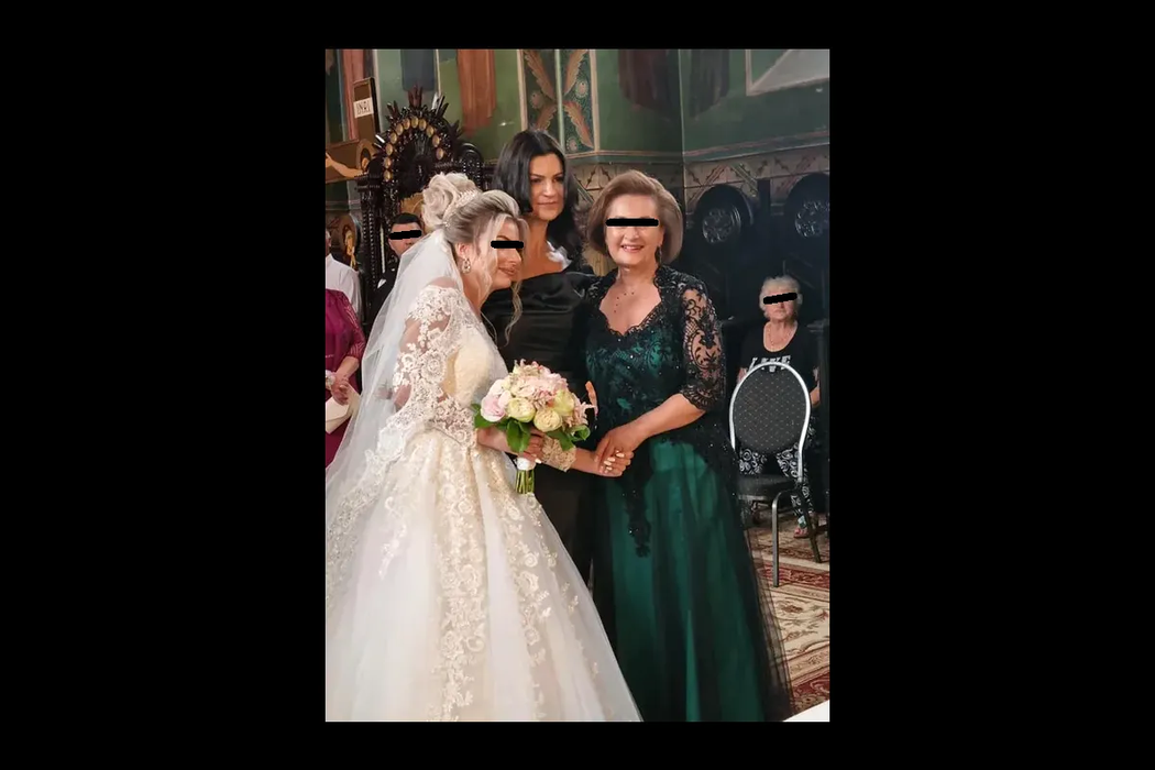 Cu ce se ocupă Ioana, iubita lui Ilie Bolojan? Are o meserie onorabilă