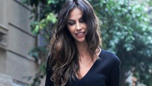 Interzis cardiacilor! Madalina Ghenea, filmata in timp ce se dezbraca in casa! Inregistrarea a ajuns pe Internet