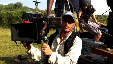 Producătorul de film Carlos Carvalho a fost ucis de o girafă! I-a zdrobit craniul cu mai multe lovituri