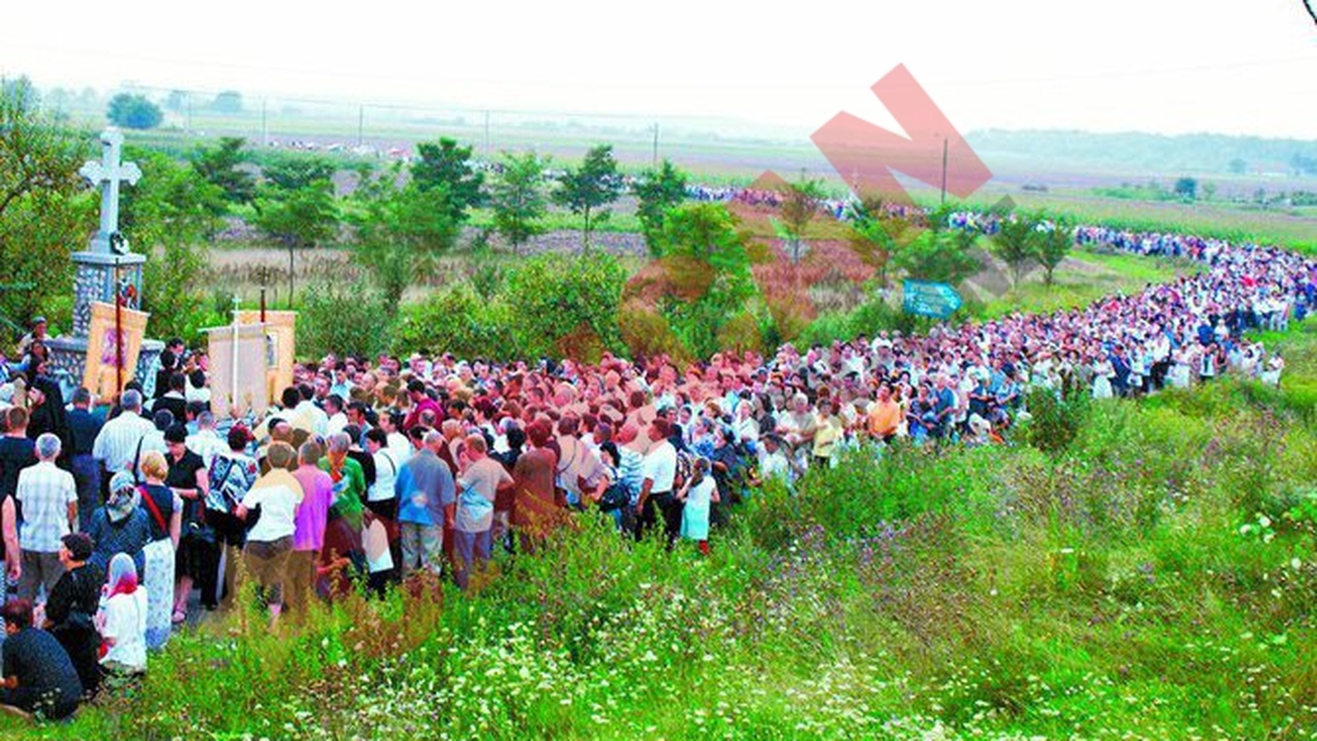 Coada de 10.000 de oameni