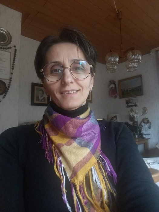 Dana Ganea vrea să devină cât mai rapid o femeie liberă