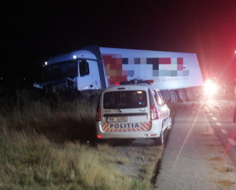 Tragedie în Bistrița-Năsăud! Un bărbat a murit, iar soția și cei trei copii au ajuns la spital în urma unui accident grav