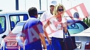 Stefan Radu isi saruta logodnica in parcare!