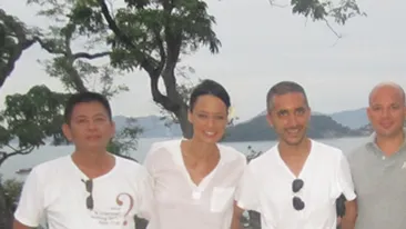 Andreea Raicu munceste de zor in Thailanda: A fost o zi lunga si obositoare! Am facut poze de la 8 dimineata pana la 6