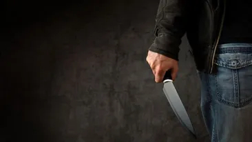 Un bătrân din Iași a fost tăiat cu cuțitul, dar nu-și mai amintește nimic