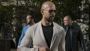Prima reacție a lui Andrew Tate după ce a aflat că procurorii britanici l-au pus sub acuzare. „Vor să îmi închidă gura”
