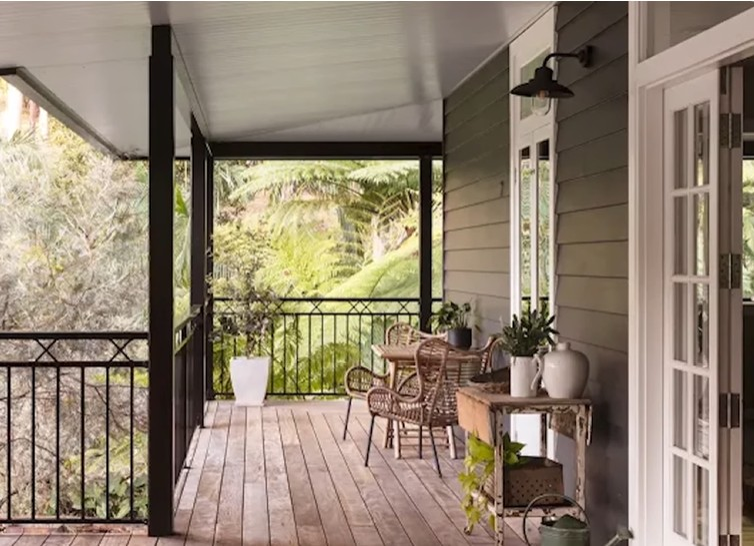 Cum arată vila în care locuiește Margot Robbie. Celebra actriță a optat pentru un design minimalist