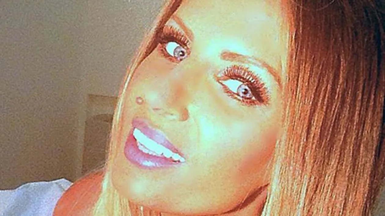 Andreea Banica arata demential in costum de baie! Fanii vedetei au innebunit cand au vazut aceasta fotografie: Vrei sa ne omori?