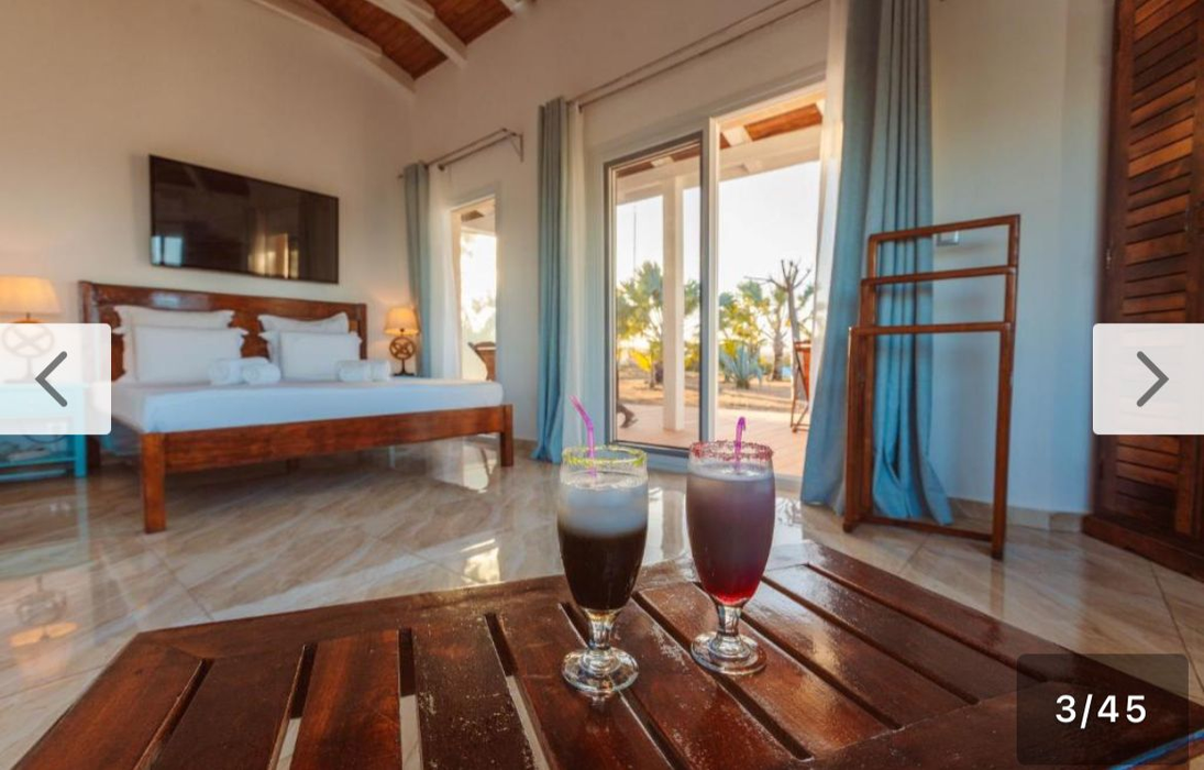 Nu e o glumă! Cât costă o noapte de cazare la hotelul din Madagascar al lui Radu Mazăre