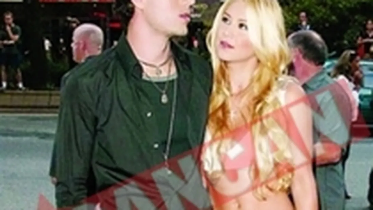 Enrique Iglesias este din nou liber