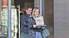 Mihaela Bilic a ieșit cu un domn misterios! Cum a fost surprinsă fosta parteneră a medicului Constantin Stan