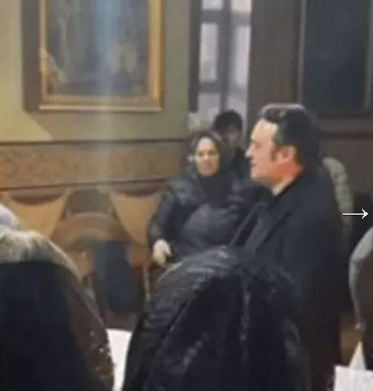 Imaginile durerii la înmormântarea Andreei Cuciuc. Ce a apărut la locul de veci al fetei de 17 ani