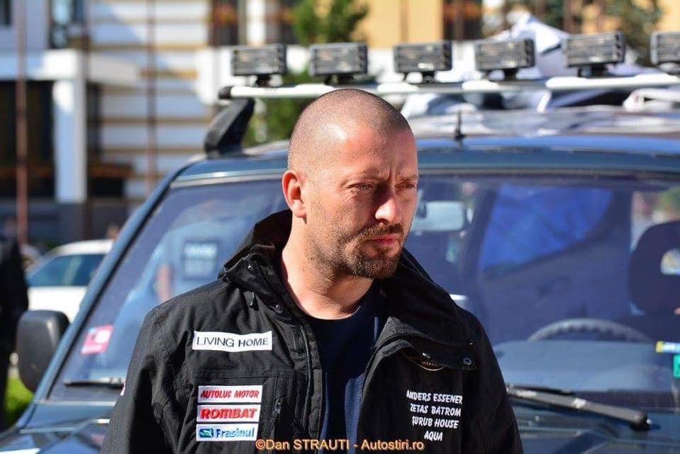 Pe Cheloo îl știe toată lumea, dar să vezi cum arată iubita juratului de la Antena 1. Cu ea și-a refăcut viața după divorțul de soția care avea probleme cu drogurile