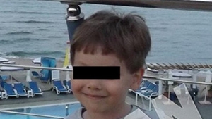 Mesajul postat de mama copilului ucis de maidanezi pe Facebook! "Haitele sălbatice de bestii ucid fiinţe lipsite de aparare"