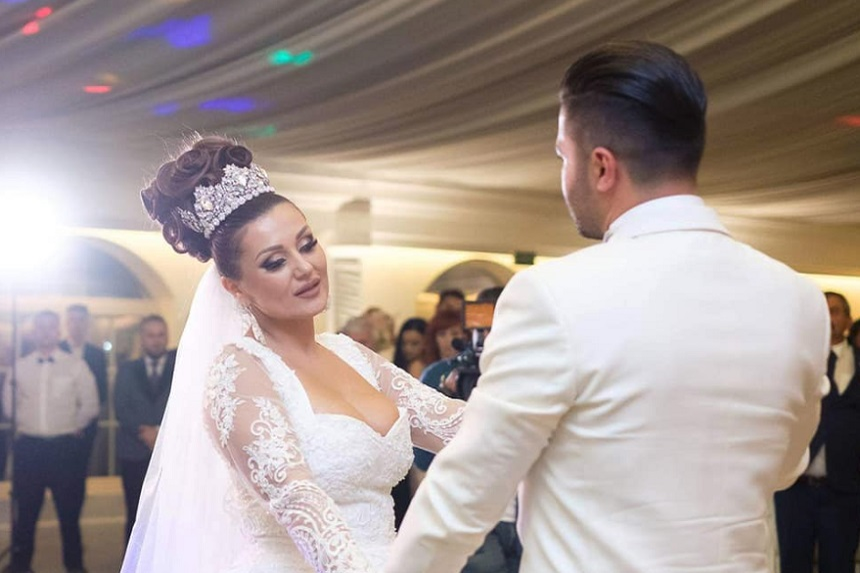 Bianca Rus și soțul ei își continuă războiul. După mariajul de o lună, a urmat divorțul de un an