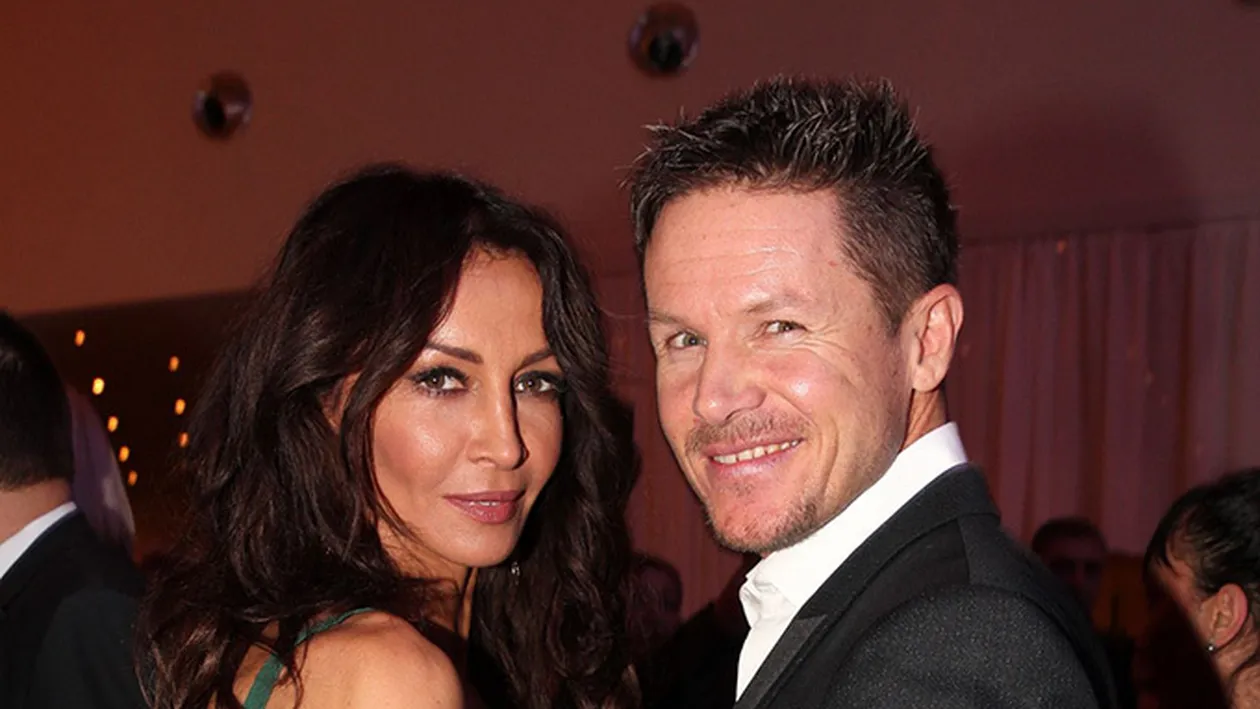 MIHAELA RĂDULESCU, ipostază fierbinte într-o rochiţă transparentă! Când au văzut-o aşa, fanii...