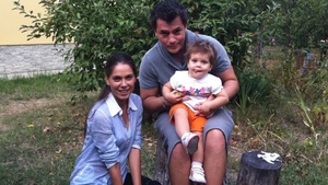 Razvan Fodor, romantic cu sotia sa si dupa 5 ani de relatie! Vezi aici ce bunatati i-a gatit cu ocazia aniversarii casatoriei lor!