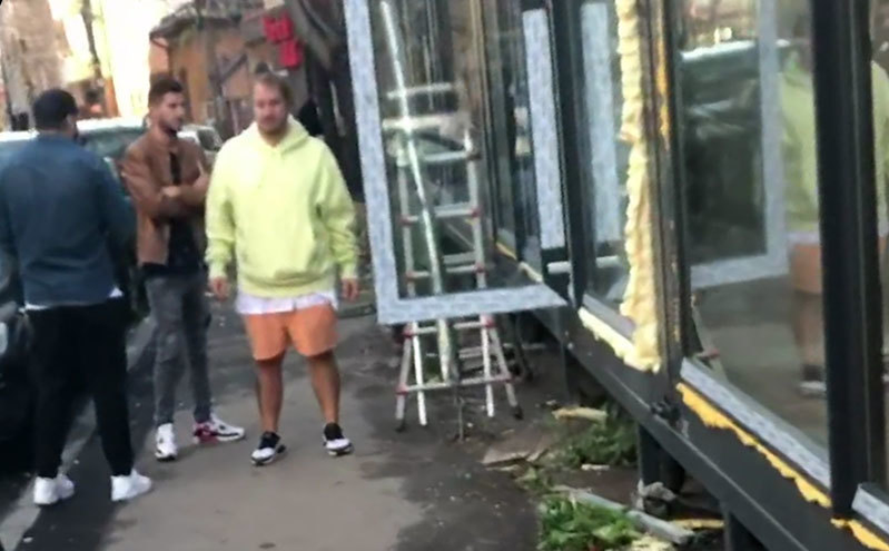 Dan Petrache se implică personal în contrucţia restaurantului