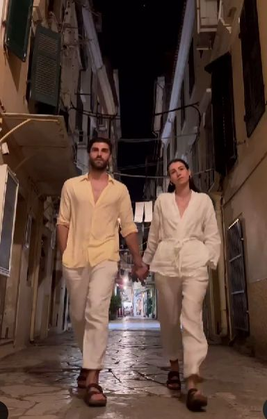 Actorul Daniel Nuță începe sărbătorile în România și le termină pe o plajă de vis! ”Fugim la căldură, tot în Thailanda!”