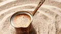 De ce turcii fac cafea la nisip?