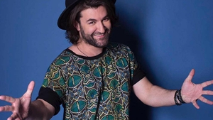Nu l-ai mai văzut niciodată aşa pe SMILEY! A ”fugit” din casă fără să se uite în oglindă şi…