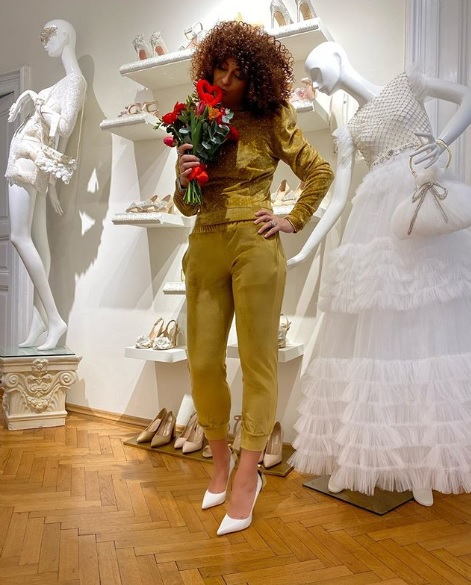 Anamaria Prodan, coafură în stil afro