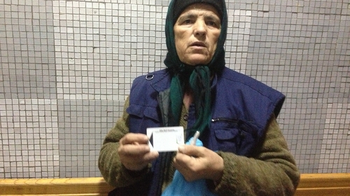 Cutremurator! Tanti Onita si-a petrecut Revelionul pe treptele spitalului si si-a maritat fata la ea in salon, legata la aparate