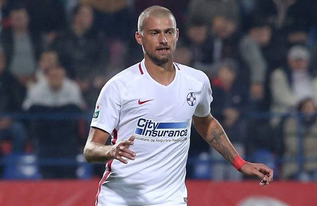 Gabriel Tamaș a început munca în folosul comunității, după ce a fost prins conducând cu 205 km/h