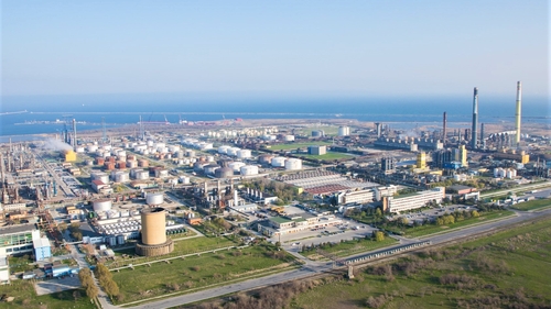 Accidentul de muncă de la Petromidia a alertat ITM-ul. Femeia este în stare gravă