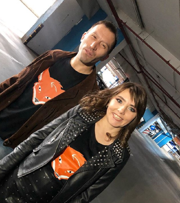 Vulpița și Viorel, mândri de reușitele lor în lumea televiziunii