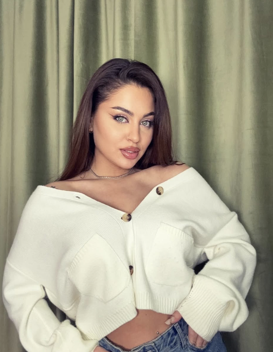 Cum arată acum „Plușica” de la Puterea Dragostei, ex-iubita lui Culiță Sterp. Din ce câștigă bani în 2026, la 7 ani de participarea la reality show-ul de la Kanal D
