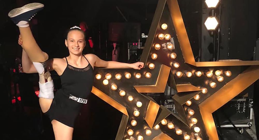 Florin Călinescu, sfâşiat de durere! Amanda a venit la Românii au Talent pentru Emma Neagu, adolescenta care a murit înainte să participe în semifinale