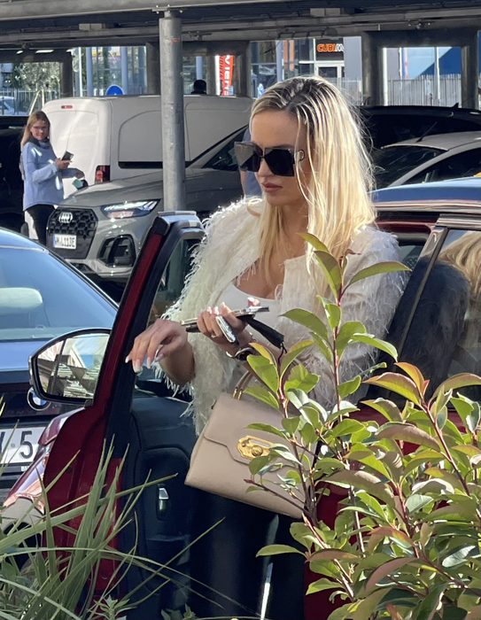 Michela este iubita lui Zenga, după despărțirea italianului de Raluca
