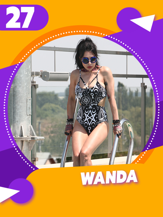 Topul vedetelor care o “ard” ca în Baywatch: care-i cea mai provocatoare, Bianca, Inna sau Antonia? Au incendiat plaja!