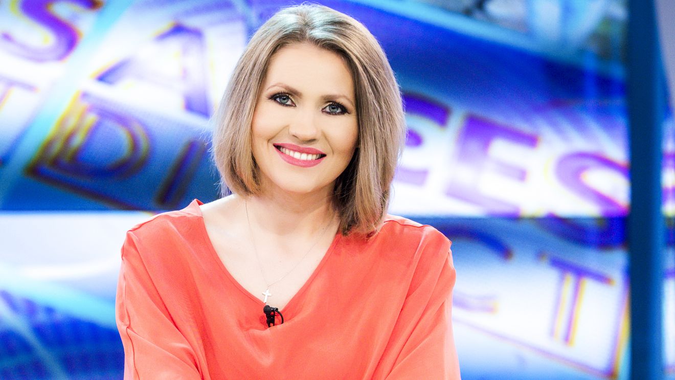 Mirela Boureanu Vaida s-a....rotunjit! Cum arată prezentatoarea TV după două ”sesiuni” de vacanţă!