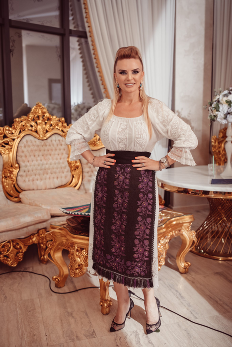 Marcela Fota a fost acuzată că fratele ei ar fi murit din cauza ei (Foto: Facebook)