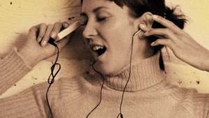 A vrut sa dea scoala in judecata ca sa-si poata folosi iPod-ul in timpul examenelor