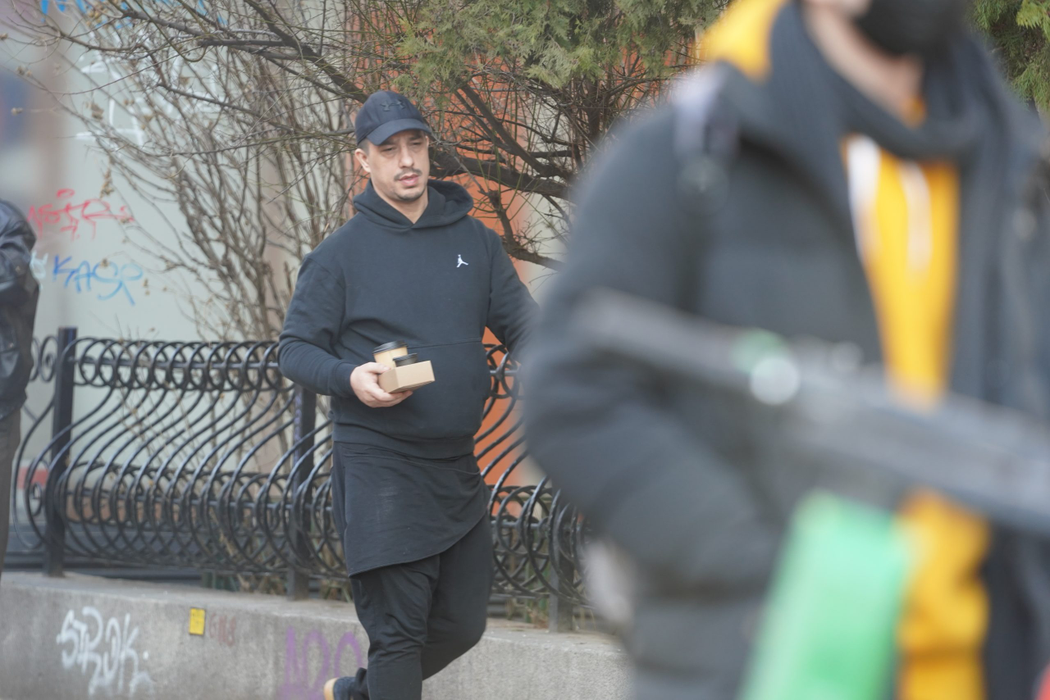 Dani Prințul Banatului a intrat în benzinărie, de unde și-a luat cafea și țigări