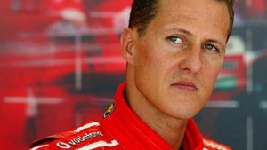 Michael Schumacher se află sub un nou tratament medical