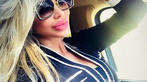 A făcut accident! Cum se simte Bianca Drăguşanu după impact: "Am luat o curbă mai la dreapta, foarte strâmtă..."