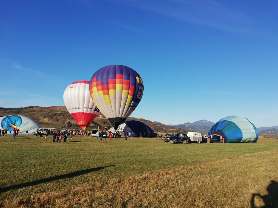 Baloanele au umplut cerul Maramureșului