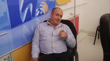 Americanu' din “La Bloc”, PR pentru soţia lui: “E un hobby, îi face plăcere şi are şi satisfacţii în acelaşi timp”. Cum au sărbătorit 12 ani de relaţie. Metoda lor, un exemplu pentru toţi