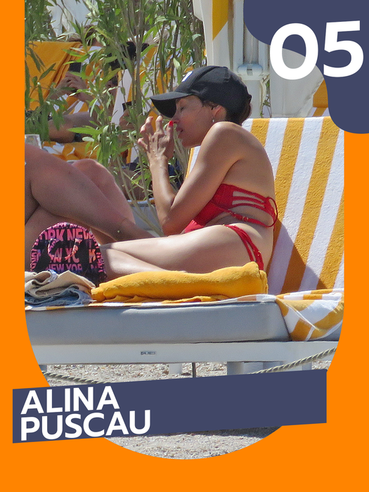 Retrospectiva verii 2025: Atenţie! Intră în acţiune TOP 25 vedete care au defilat în costume de baie! Roxana Dobre, Livia EX-Bordea sau Lora, show total pe litoral
